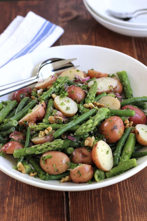Potato salad with green beans and asparagus