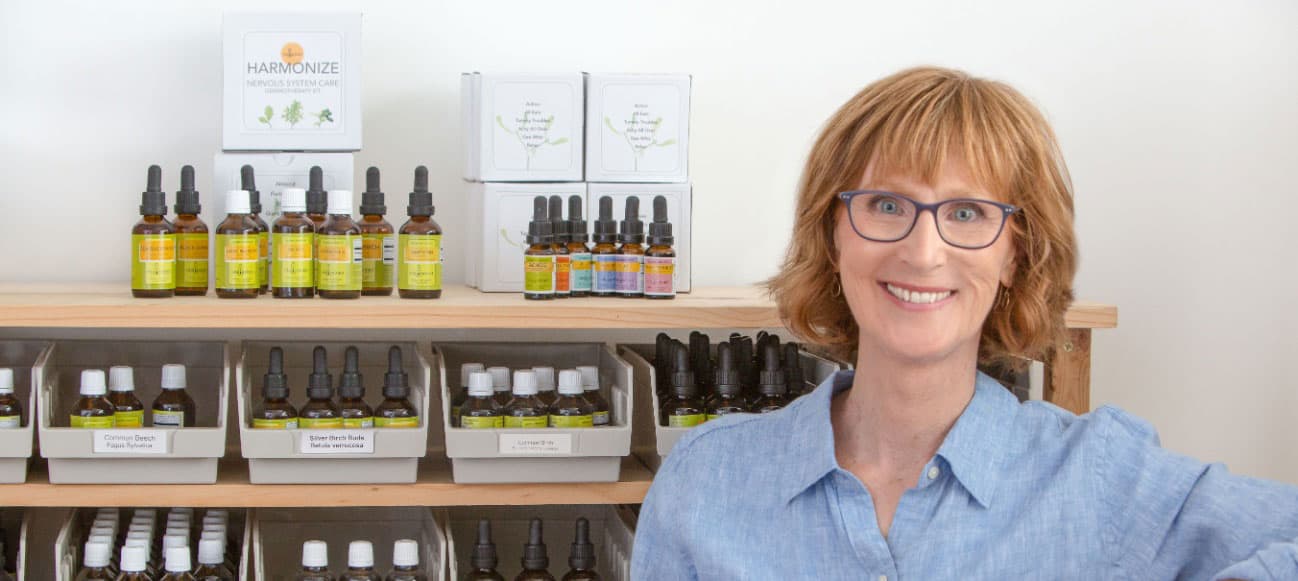 lauren-hubele-mentorship-holistic-doctor-near-me deepen your gemmotherapy studies with a mentorship with Lauren